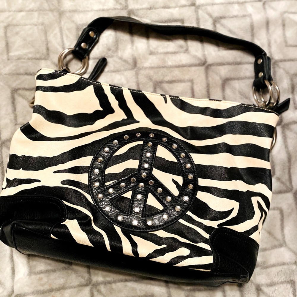 2000’s zebra peace sign bag